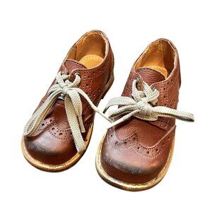 Mikoleon Rootbeer Brogue Oxfords 7/7.5 toddler